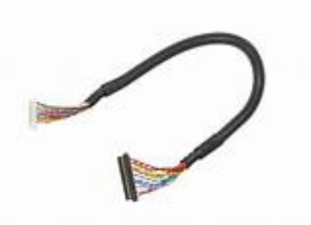 Hochisoliertes schwarzes Niederspannungs-Displaykabel mit UL-VW-1-Flammbarkeit und Isolationswiderstand von ≥ 1000MΩ