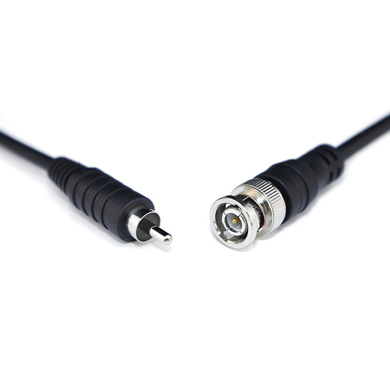 Hochpräzise Koaxialkabel-Baugruppen mit ausgezeichneter Abschirmung und geringem Signalverlust, ideal für Telekommunikation, industrielle Automatisierung und medizinische Geräte
