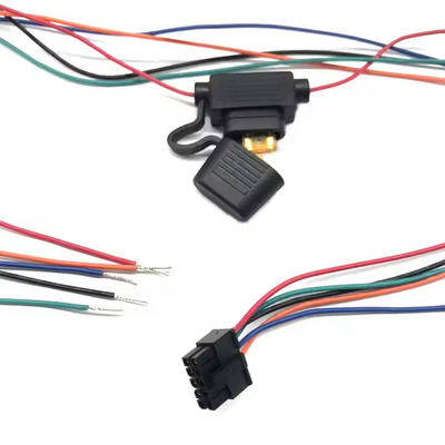 Kundenspezifischer Kabelbaum für langlebige Fahrzeuge mit UL 1007 22awg-Kabeltyp und 20awg-Drahtfarben